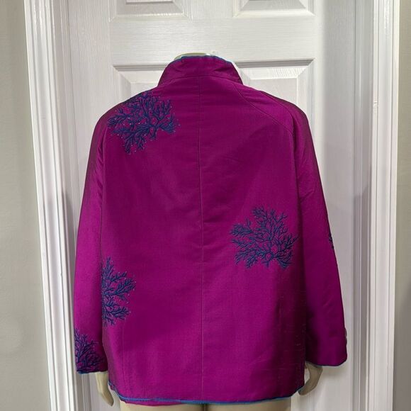 BUTTON-DOWN JACKET WITH EMBROIDERY. - Picture 3 of 9